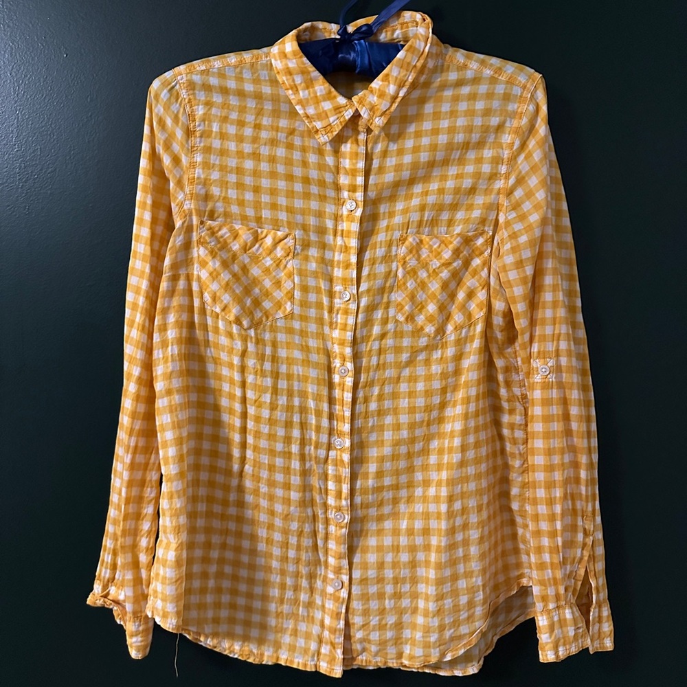 Old Navy Mustard Yellow and White Button Up Top